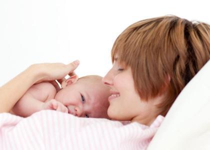 关于私人孕妈借卵代孕咨询微信号